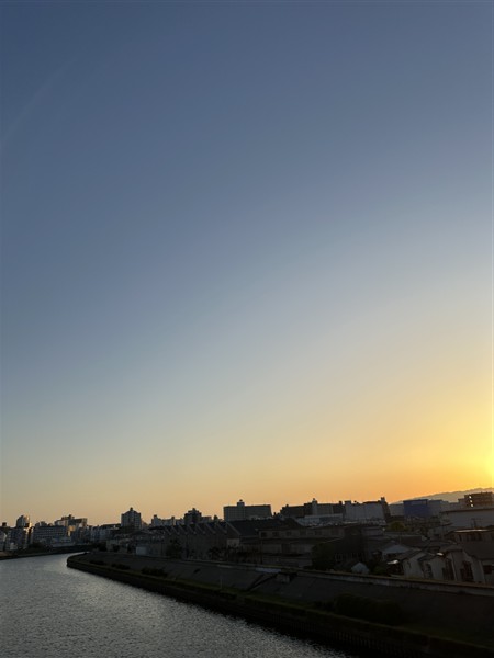 東京